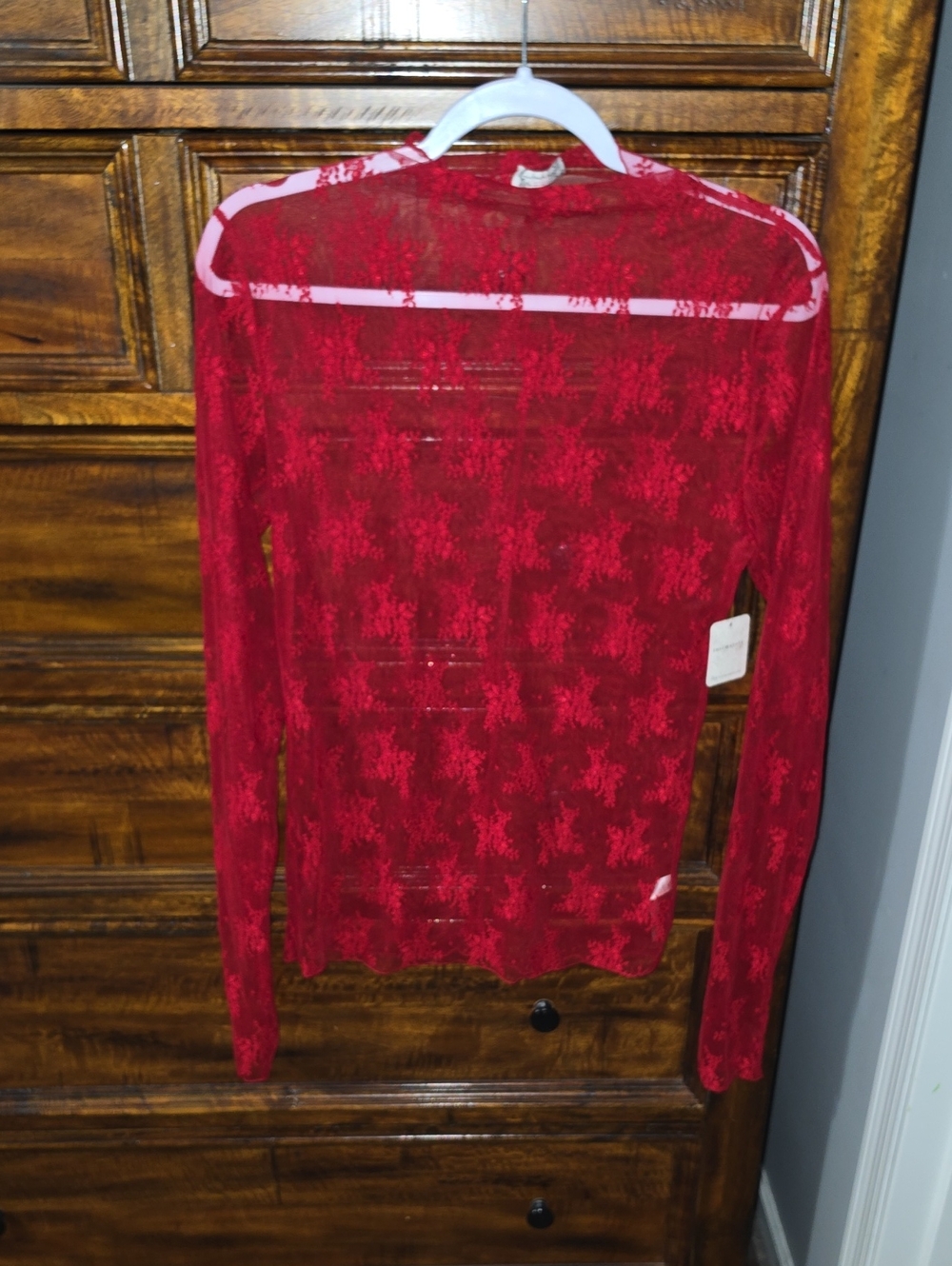 Intimately FP Red Lace Long Sleeve. Floral/sheer! Nwts, Gorgeous!